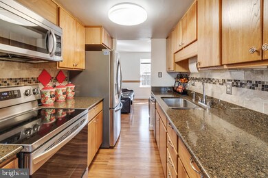 6208 Ducketts Ln, Elkridge, MD 21075 - photo 3