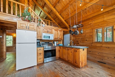 641 Butterhill Rd, Franconia, NH 03580 - photo 4