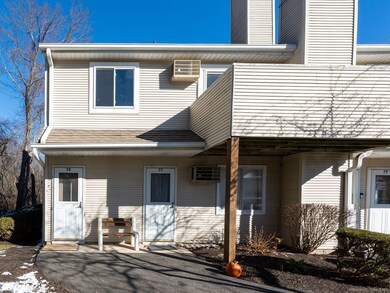 136 Pembroke Rd unit 9-78, Danbury, CT 06811 - photo 3