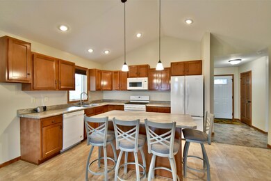 2212 Ridgedale Dr SE, Alexandria, MN 56308 - photo 7