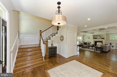 2300 Grove Ave, Falls Church, VA 22046 - photo 5