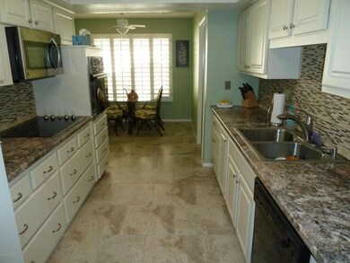 g KITCHEN