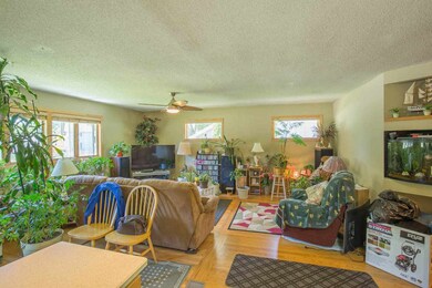 345 Janesville St, Oregon, WI 53575 - photo 3