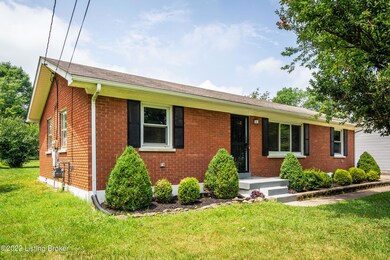 8814 Maple Rd, Louisville, KY 40229 - photo 2