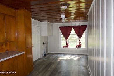 421 Cotton Ave, Eunice, LA 70535 - photo 4