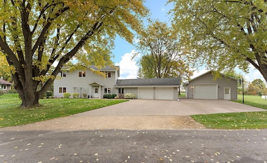 11206 72nd St S, Cottage Grove, MN 55016 - photo 2