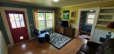 102 Meadow St, Thomasville, GA 31792 - photo 3