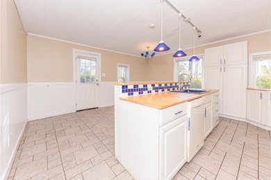 405 Six Mile Rd, Whitmore Lake, MI 48189 - photo 4