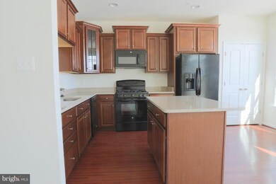 1123 Carinoso Cir, Severn, MD 21144 - photo 4