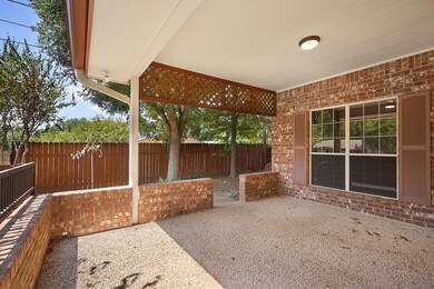 506 Sunset St, Fredericksburg, TX 78624 - photo 3