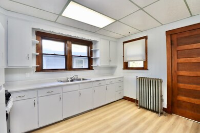 1227 Bluff St, Beloit, WI 53511 - photo 6