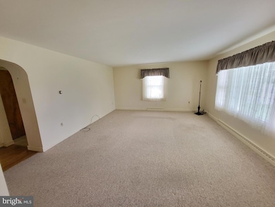 135 Highland Rd, Chambersburg, PA 17202 - photo 5