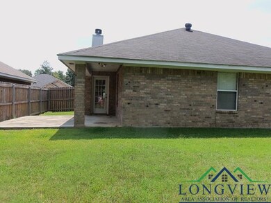 1615 Amanda Ln, Kilgore, TX 75662 - photo 5