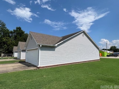 106 Leggett St, Jonesboro, AR 72401 - photo 4