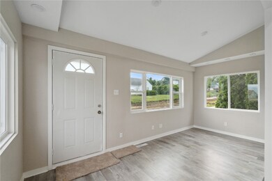 306 7th Ave, Clarence, IA 52216 - photo 3