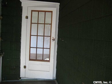 Porch - Enclosed Entry from enclosed porch unit 1