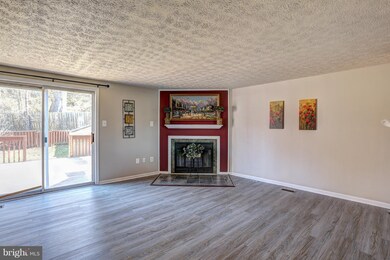 6362 Greenfield Rd, Elkridge, MD 21075 - photo 2