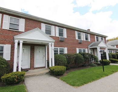 90 Emerson Gardens Rd unit 90, Lexington, MA 02420 - photo 2