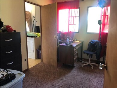 3103 Riverside Dr, Lorain, OH 44055 - photo 6