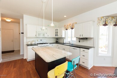 8950 Conifer Ridge Dr SW, Byron Center, MI 49315 - photo 6