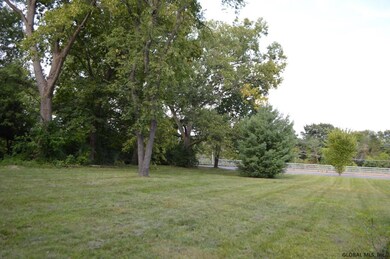 216 Loudonville Rd, Albany, NY 12211 - photo 5