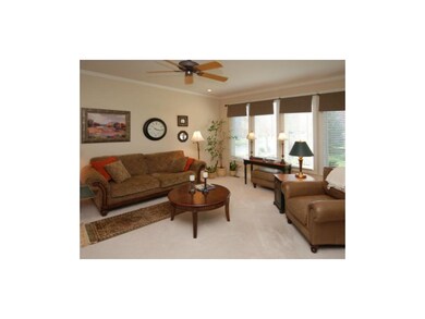 9516 Pine St, Lenexa, KS 66220 - photo 7