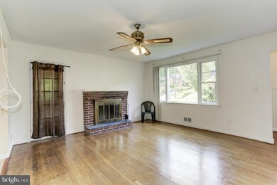 6542 Bock Terrace, Oxon Hill, MD 20745 - photo 6