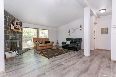 8677 Harbor Dr, Blaine, WA 98230 - photo 3