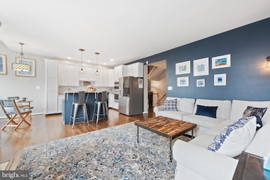 25505 Beresford Dr, Chantilly, VA 20152 - photo 3