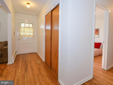 114 Hidden Valley Ln, Newtown, PA 18940 - photo 4