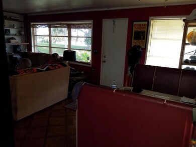 6740 Eastview Dr, Lake Worth, FL 33462 - photo 5