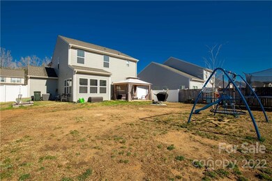 2557 Courtland Dr, Clover, SC 29710 - photo 6