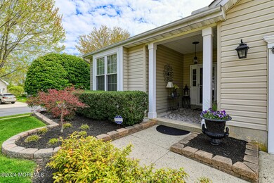 63 Tall Pines Dr Dr Tinton-large-003-039