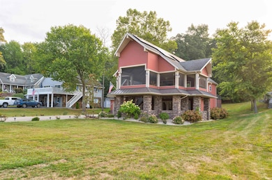 190 E Candy Cane Ln, Santa Claus, IN 47579 - photo 2