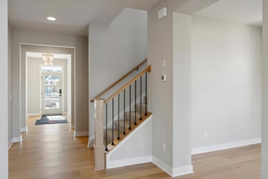 5512 Scenic Loop Run, Chaska, MN 55318 - photo 4