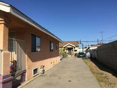 Long driveway access to all back unit and to garag