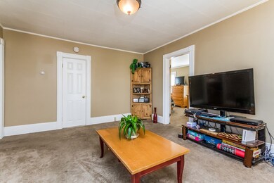 558 Howe St, Manchester, NH 03103 - photo 4