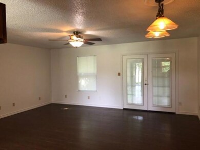 2920 Sagittarius Ln, Granbury, TX 76049 - photo 5