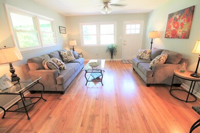 105 Arthur Ct, Jacksonville, NC 28546 - photo 2