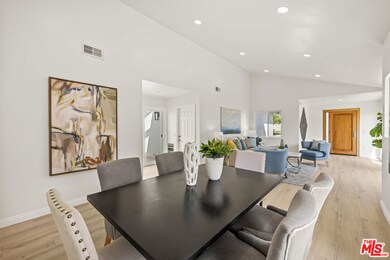 13 Pepper Ct, Inglewood, CA 90302 - photo 6