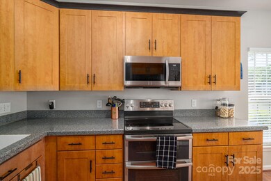 1648 Backcreek Ln, Gastonia, NC 28054 - photo 7