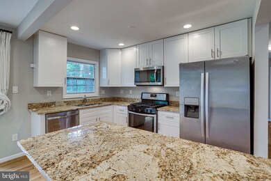 6703 Sisalbed Dr, Capitol Heights, MD 20743 - photo 7