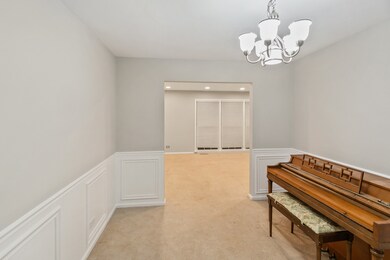 1735 Fender Rd, Naperville, IL 60565 - photo 5