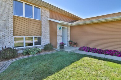 9721 Harrison St, Crown Point, IN 46307 - photo 2