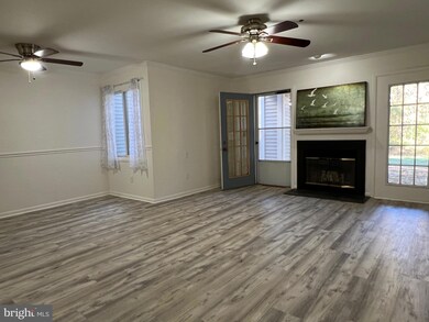 2304 Creekside Dr unit 44, Newark, DE 19711 - photo 4