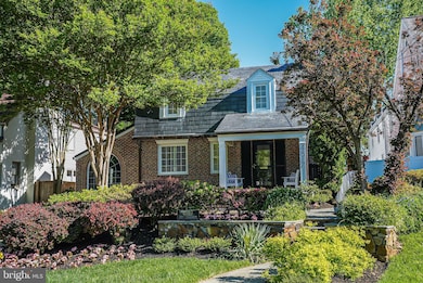 4817 Chevy Chase Blvd, Chevy Chase, MD 20815 - photo 4