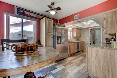 626 S Rowen-11