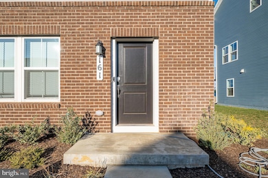 161 Swan Field Ave, Ranson, WV - photo 5