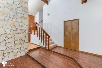 Living Room-4146-FULL