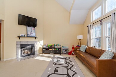 406 Elk Run Rd, Hudson, NH 03051 - photo 2